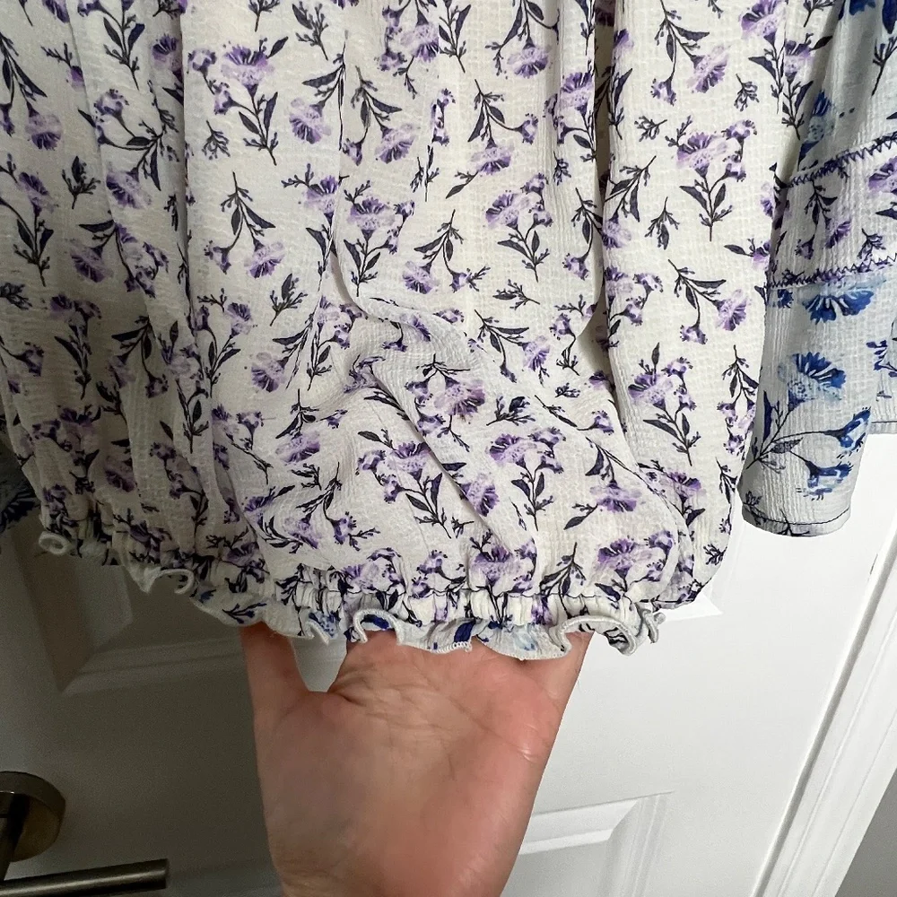 Free People Rose Valley Printed Blouse Top Shirt Size S White Blue Floral - Picture 4 of 6